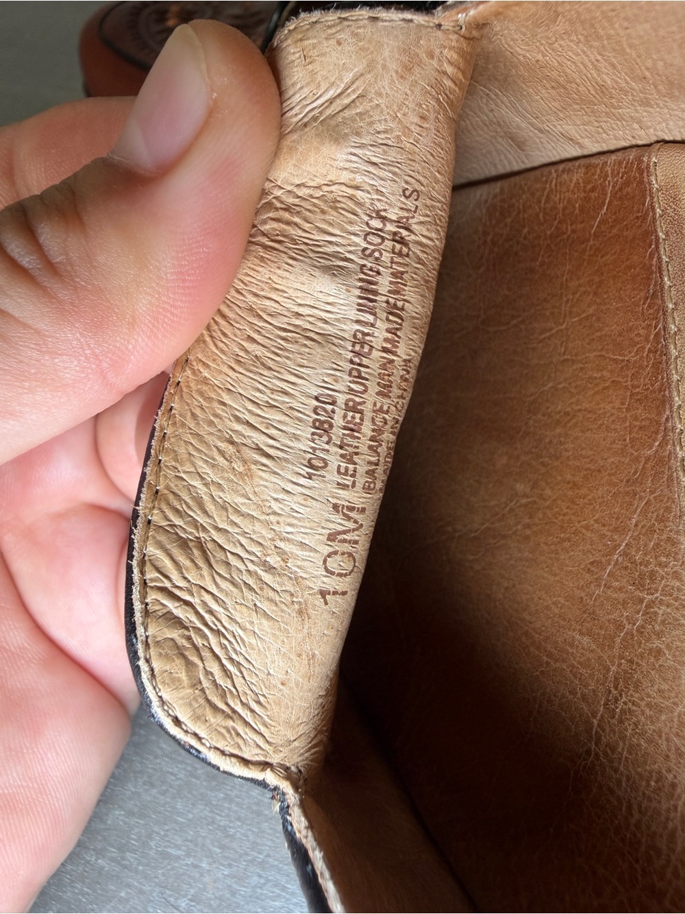 Women’s Sofft Leather Napoli Loafers Grown Leather Shoes Embossed 10M - Picture 10 of 10